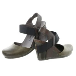 OTBT Rexburg Wedge Pump - Women's -Clothing Sales Store IMG 0753