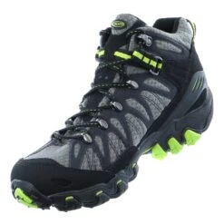 Oboz Traverse Mid BDry Hiking Boot - Men's 7 Oboz Traverse Mid BDry Hiking Boot - Men's -Clothing Sales Store IMG 9059