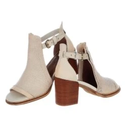 OTBT Metaphor Sandals - Women's -Clothing Sales Store otdt 3 23 17 129